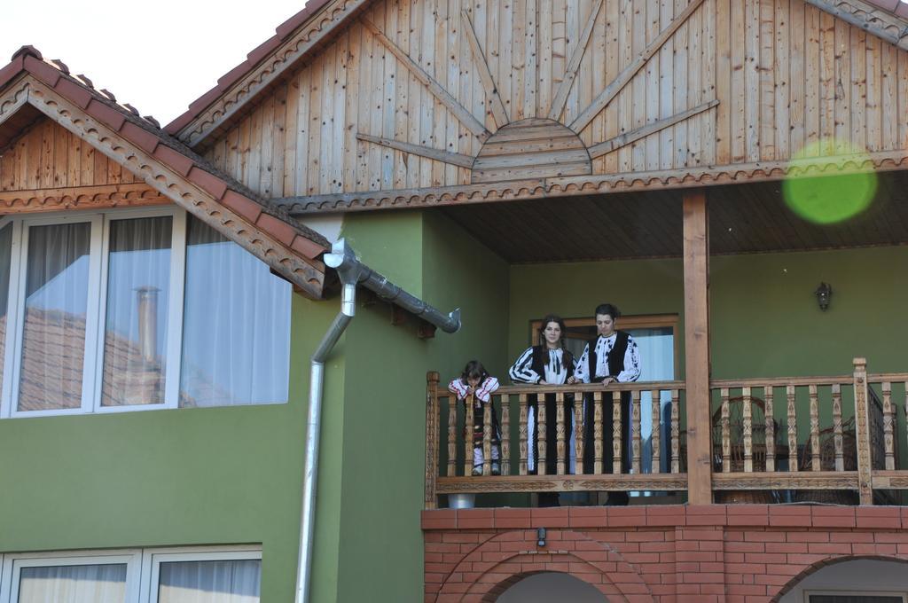 Pensiune Muzeu Traditional Poveste In Transilvania 锡吉什瓦拉 外观 照片